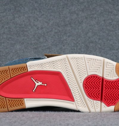 Air Jordan 4 Retro Levi's Denim