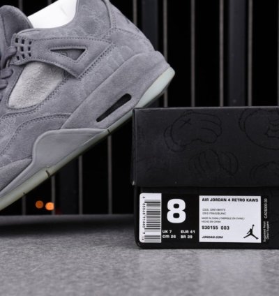 Air Jordan 4 Retro Kaws Grey