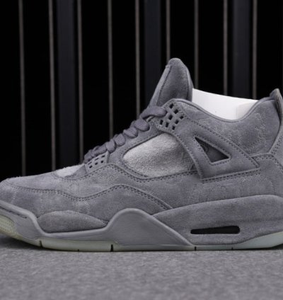 Air Jordan 4 Retro Kaws Grey