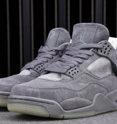 Air Jordan 4 Retro Kaws Grey