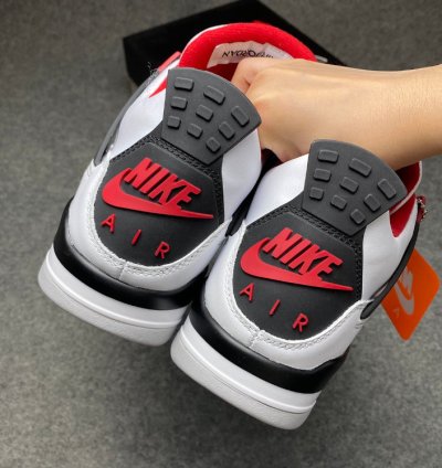 Air Jordan 4 Retro Fire Red