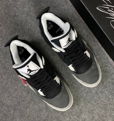 Air Jordan 4 Retro Fear Pack