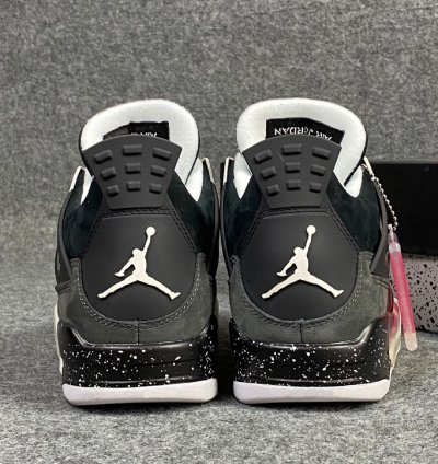 Air Jordan 4 Retro Fear Pack