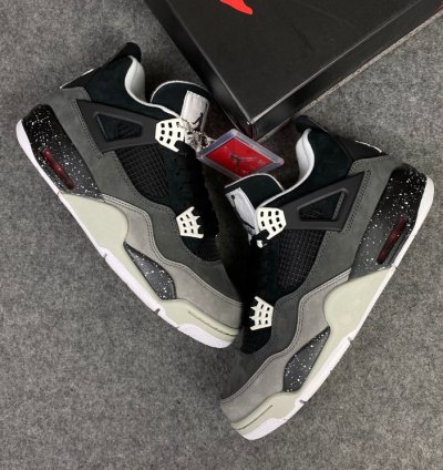 Air Jordan 4 Retro Fear Pack