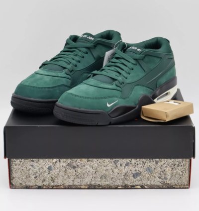 Jordan 4 RM SP Nigel Sylvester Grandma's Driveway
