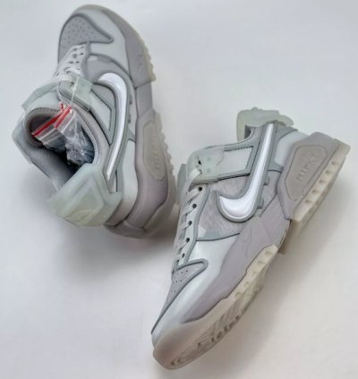 Nike Dunk Genesis Low RTFKT Ghost HQ3034-001