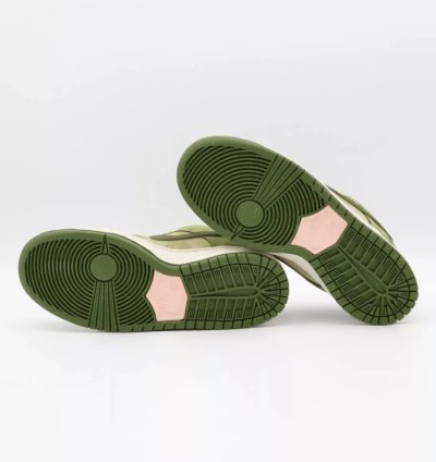 Nike SB Dunk Low Yuto Horigome Matcha