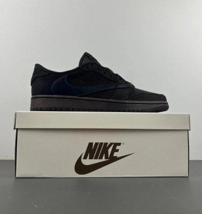 Jordan 1 Retro Low OG SP Travis Scott Velvet Brown