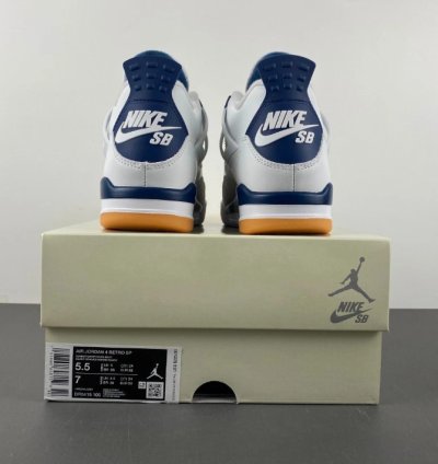 Nike Jordan 4 Retro SB Navy