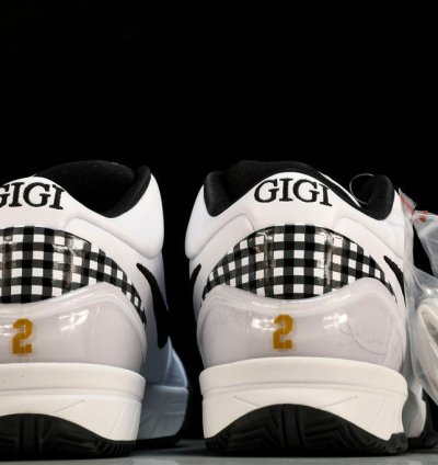 Kobe 4 Protro Mambacita Gigi