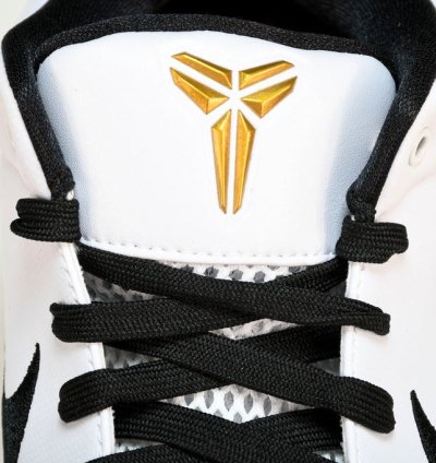 Kobe 4 Protro Mambacita Gigi