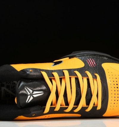 Kobe 5 Protro Bruce Lee