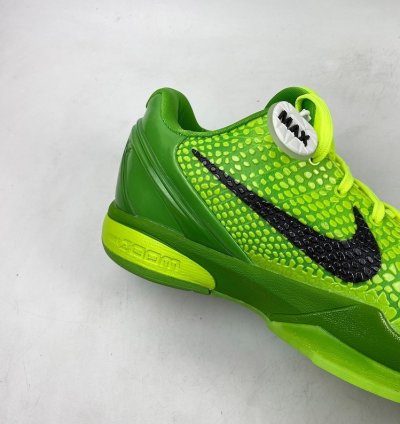 Kobe 6 Protro “grinch” Green