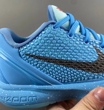 Kobe 6 Protro Blue Ice Grinch