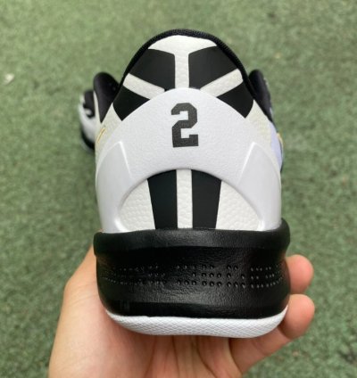 Nike Kobe 8 Protro Mambacita FN0266-102
