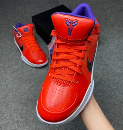 Undefeated x Nike Kobe 4 Protro Team Orange