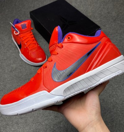 Undefeated x Nike Kobe 4 Protro Team Orange
