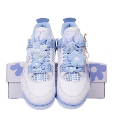 Jordan 4 Wmns “Forget Me Not”