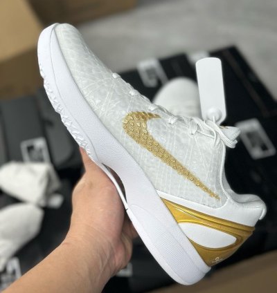 Nike Kobe 6 Protro BHM ' White Metallic Gold '