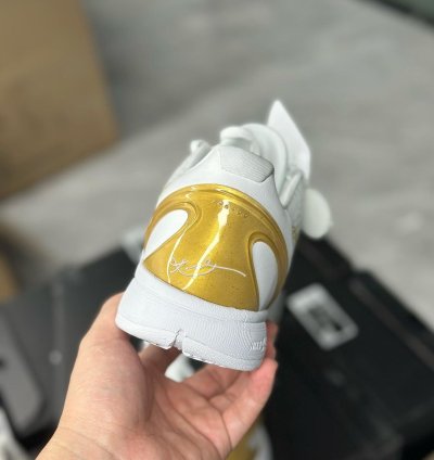 Nike Kobe 6 Protro BHM ' White Metallic Gold '