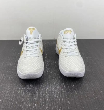 Kobe 6 Protro “BHM” White/Metallic Gold