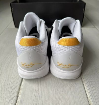 Kb 5 Protro Bruce Lee Alternate  CD4991-101