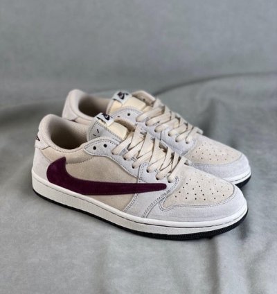 Travis Scott x Fragment x Air Jordan 1 Low OG DM7866-888
