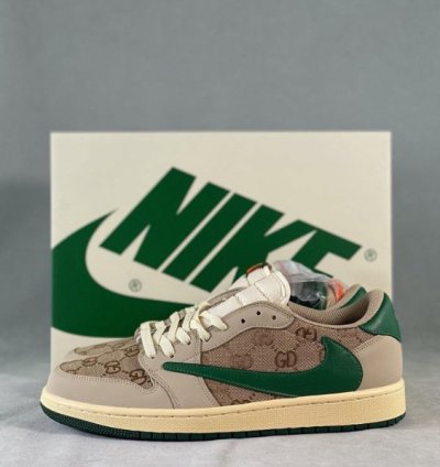 Travis Scott x Air Jordan 1 Low Cactus Jack DM7868-198