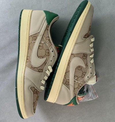 Travis Scott x Air Jordan 1 Low Cactus Jack DM7868-198