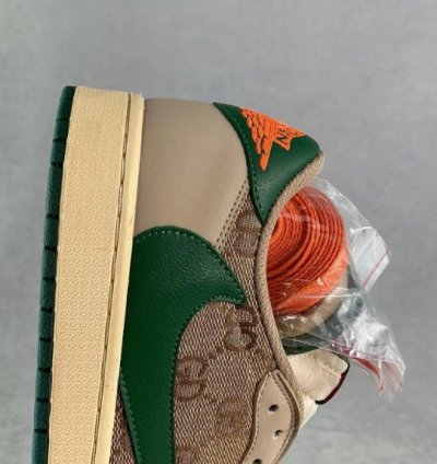 Travis Scott x Air Jordan 1 Low Cactus Jack DM7868-198