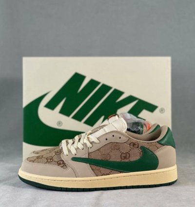 Travis Scott x Air Jordan 1 Low Cactus Jack DM7868-198