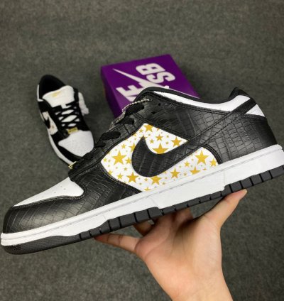 Nike SB Dunk Low Supreme Stars Black