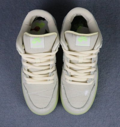 Nike SB Dunk Low Mummy