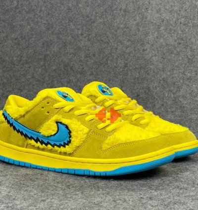 Nike SB Dunk Low Grateful Dead Bears Opti Yellow