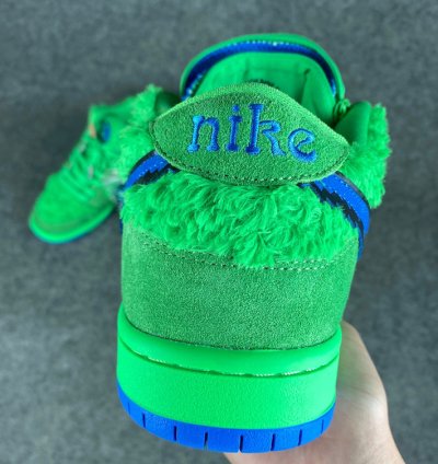 Nike SB Dunk Low Grateful Dead Bears Green