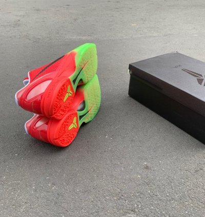 Kobe Protro 6 Faded Grinch - Red Green