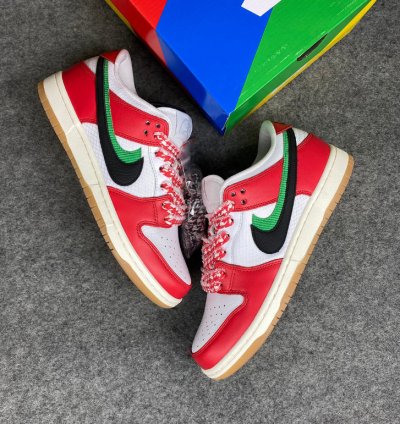 Nike SB Dunk Low Frame Skate Habibi