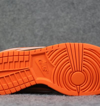 Nike SB Dunk Low Concepts Orange Lobster