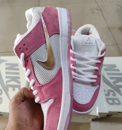Nike SB Dunk Low April Skateboards Pink
