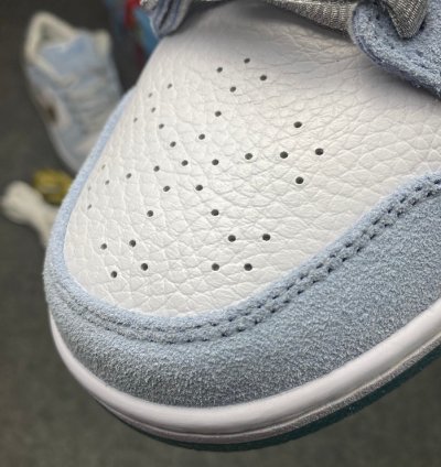 Nike SB Dunk Low Sean Cliver
