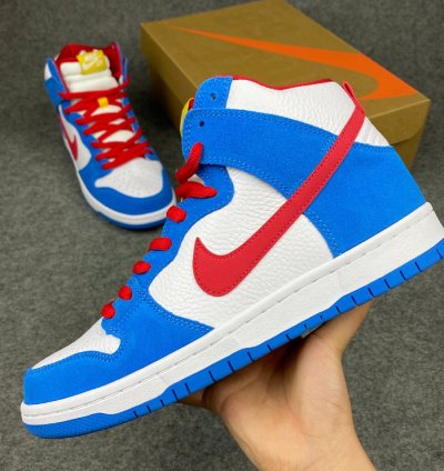 Nike SB Dunk High Doraemon
