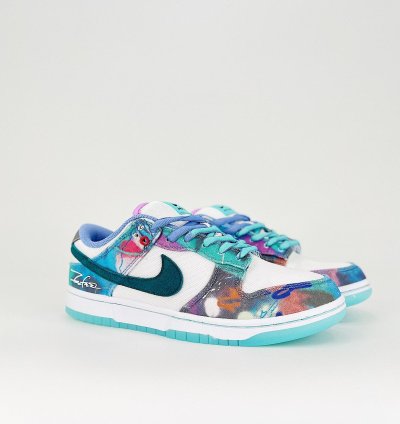 Futura Laboratories x Nike Dunk Low SB Bleached Aqua
