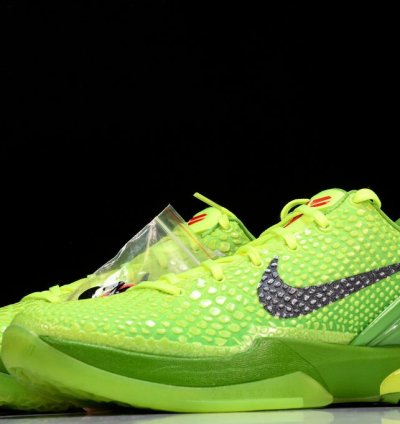 Kobe 6 Protro Grinch