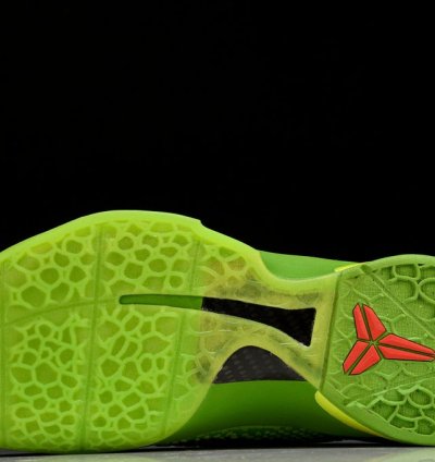Kobe 6 Protro Grinch