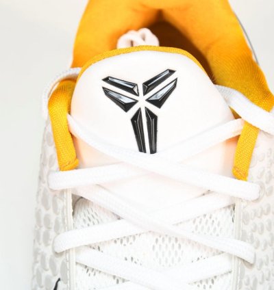 Kobe 6 Protro Playoff Pack White Del Sol