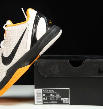 Kobe 6 Protro Playoff Pack White Del Sol