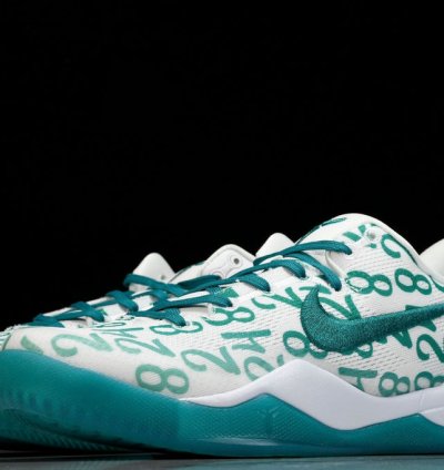 Kobe 8 Protro Radiant Emerald