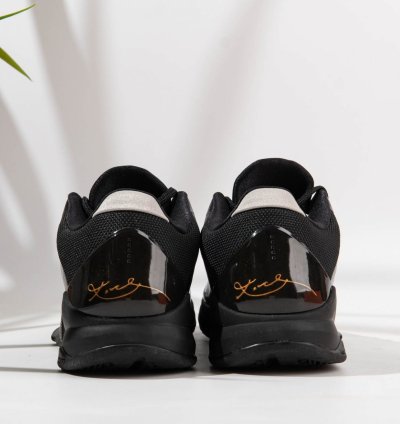 Nike Kobe 4 Blackout