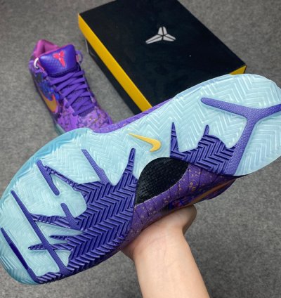Nike Kobe 4 Prelud