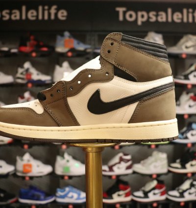 Travis Scott x Air Jordan 1 Retro High OG 'Mocha'